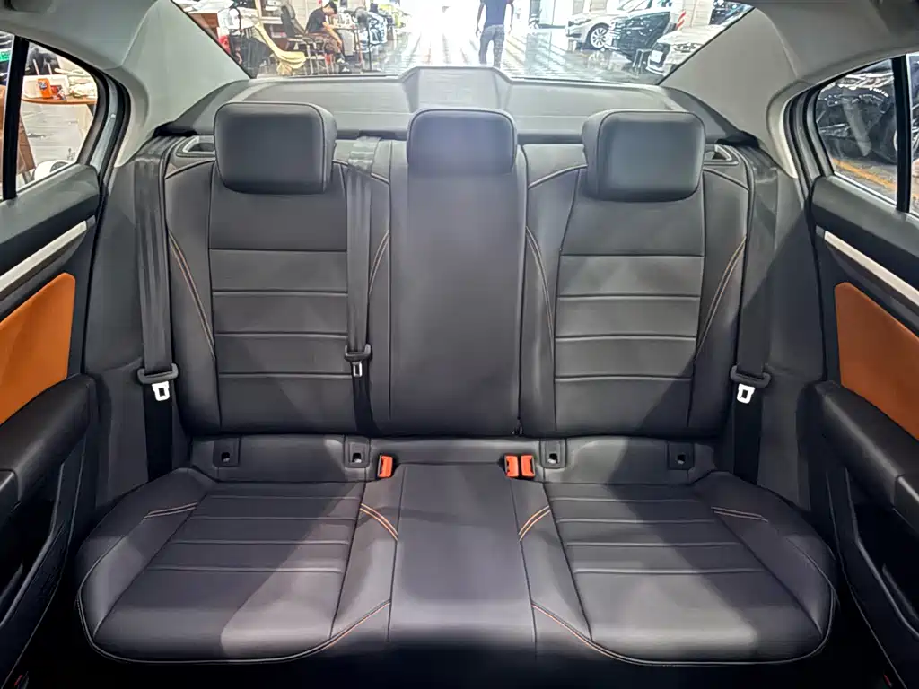 Volkswagen Bora — миниатюра 5