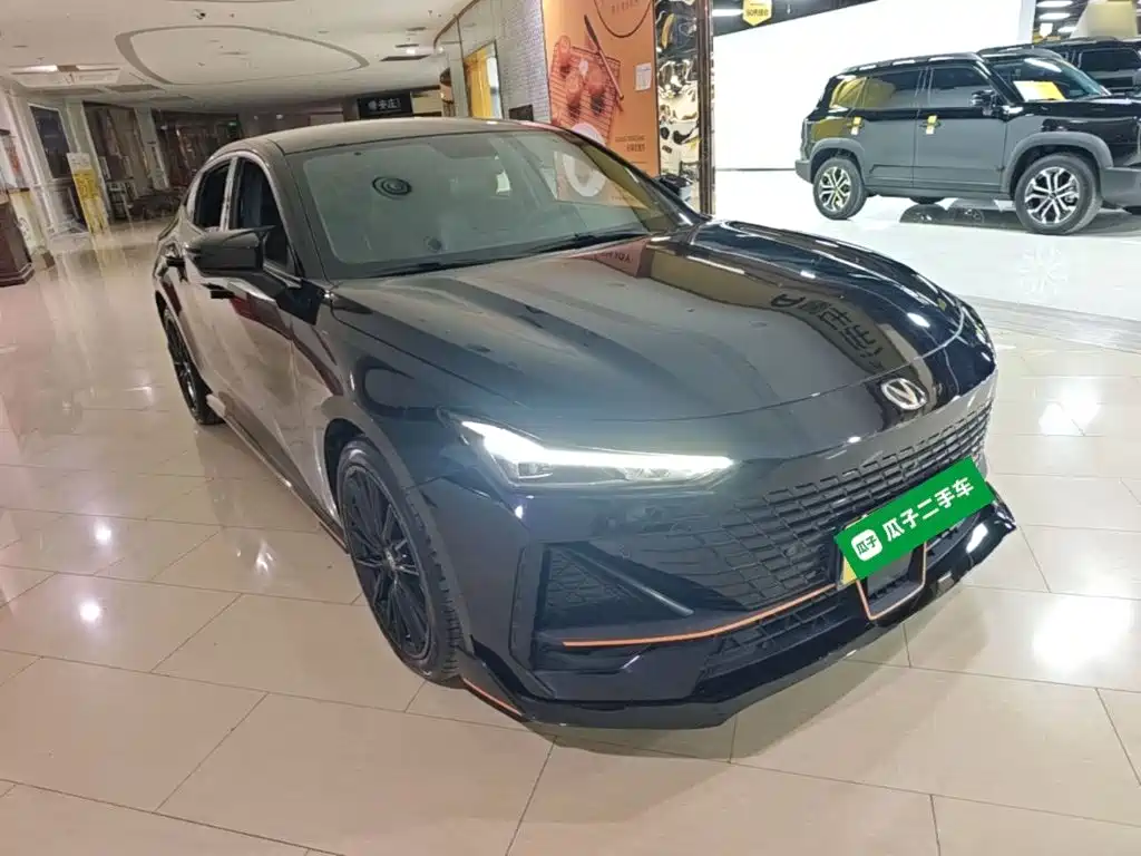 Changan UNI-V — миниатюра 4
