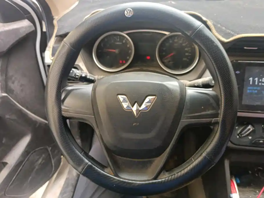 Wuling Hongguang — миниатюра 15