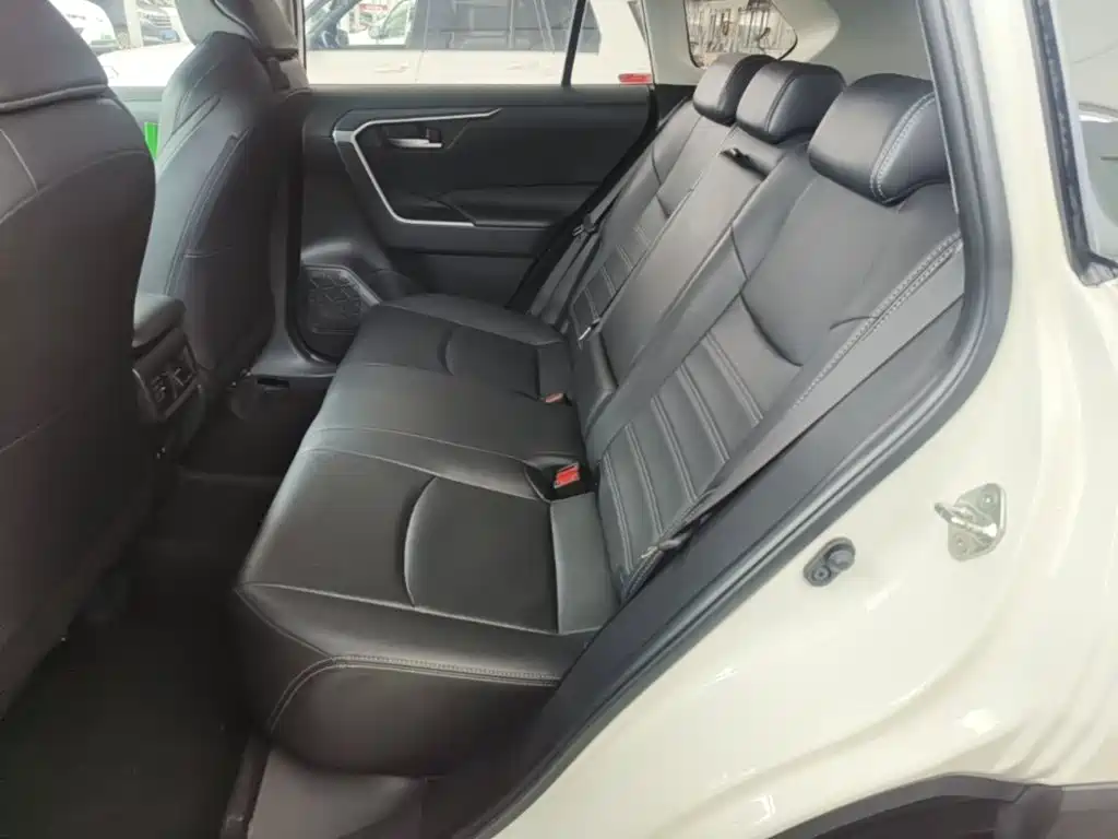 Toyota Wildlander — миниатюра 17