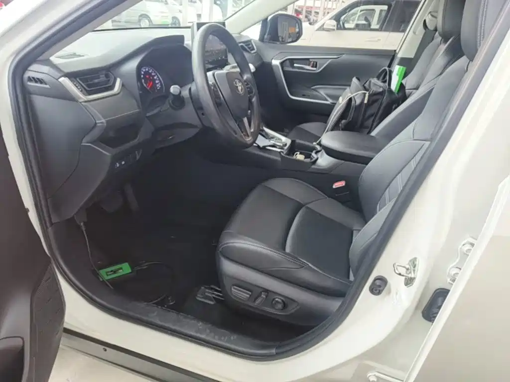 Toyota Wildlander — миниатюра 15