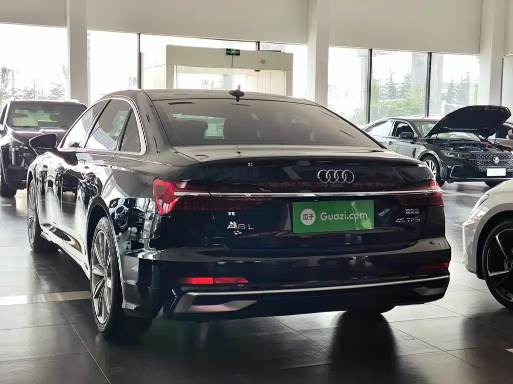 Audi A6L — миниатюра 5
