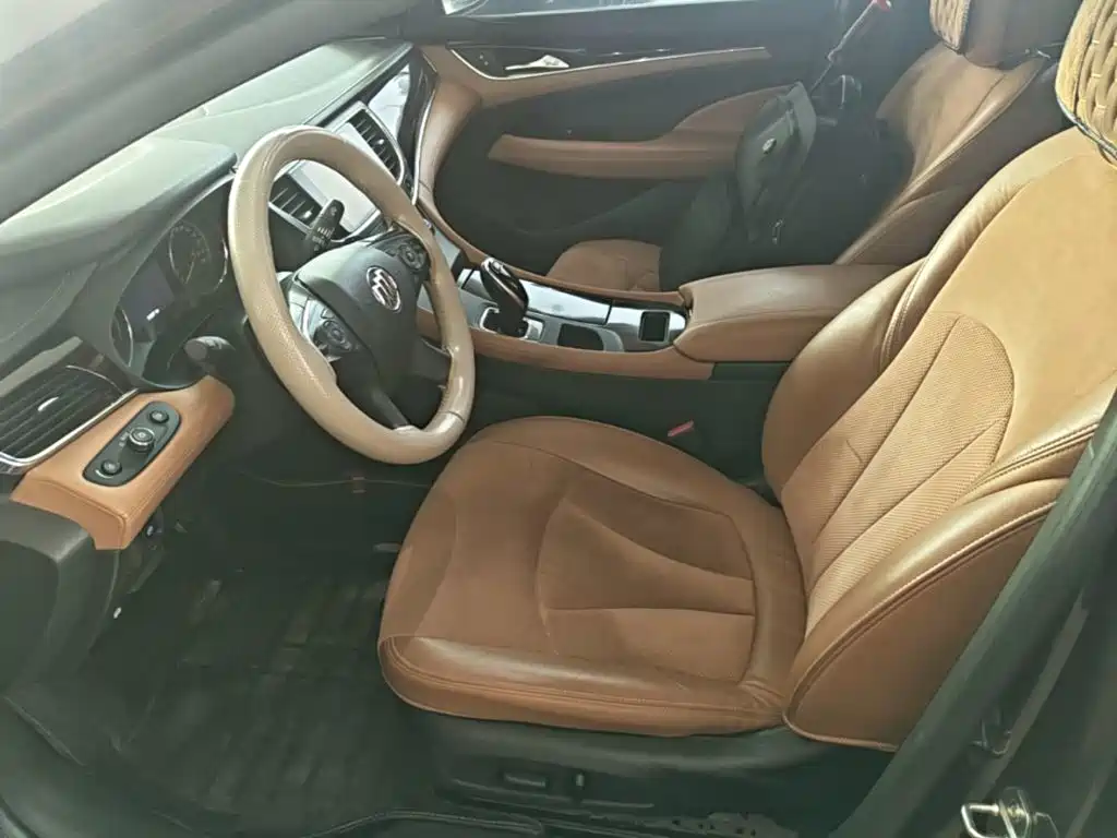 Buick LaCrosse — миниатюра 15