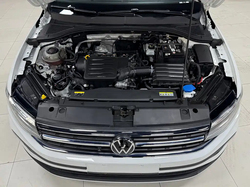 Volkswagen Bora — миниатюра 21