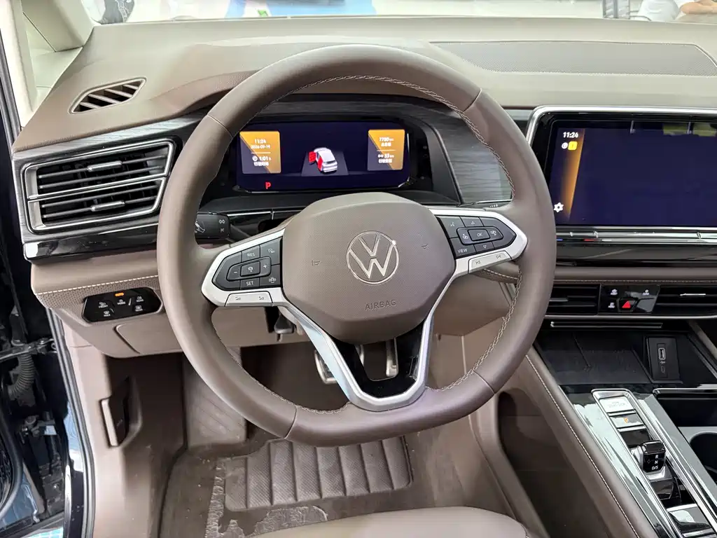 Volkswagen Viloran — миниатюра 9