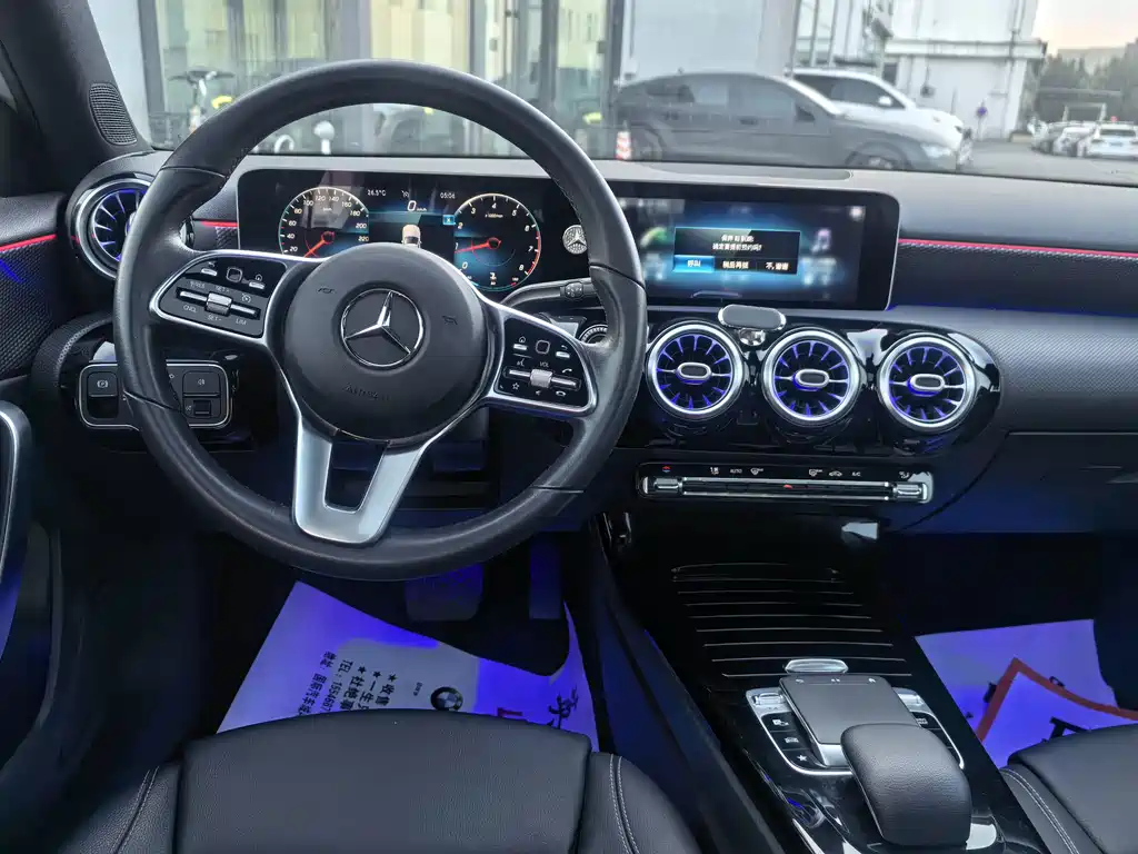Mercedes-Benz A-Class (Import) — миниатюра 9