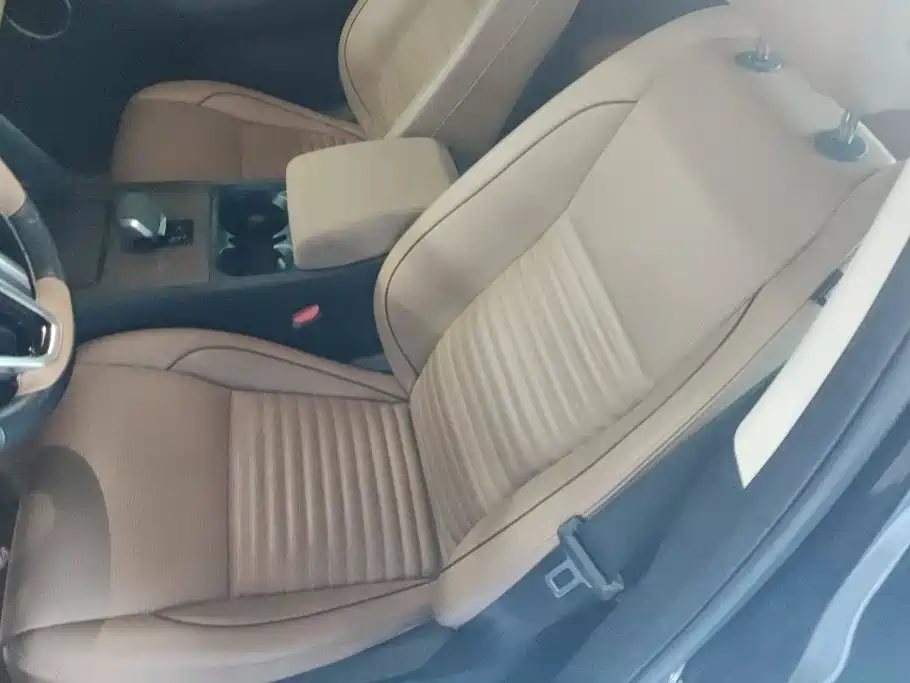Land Rover Discovery Sport — миниатюра 9