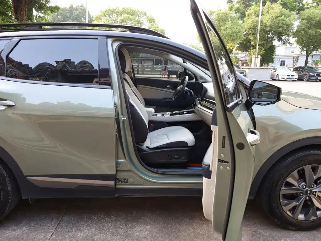 Kia Sportage — миниатюра 17