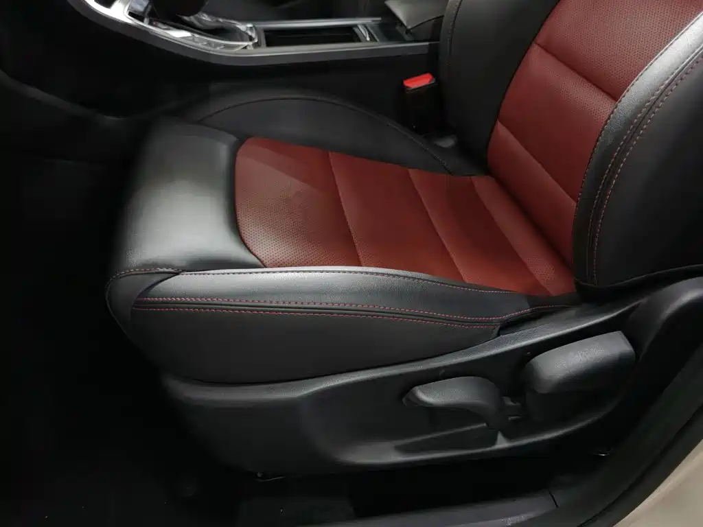 Geely Vision S1 — миниатюра 20