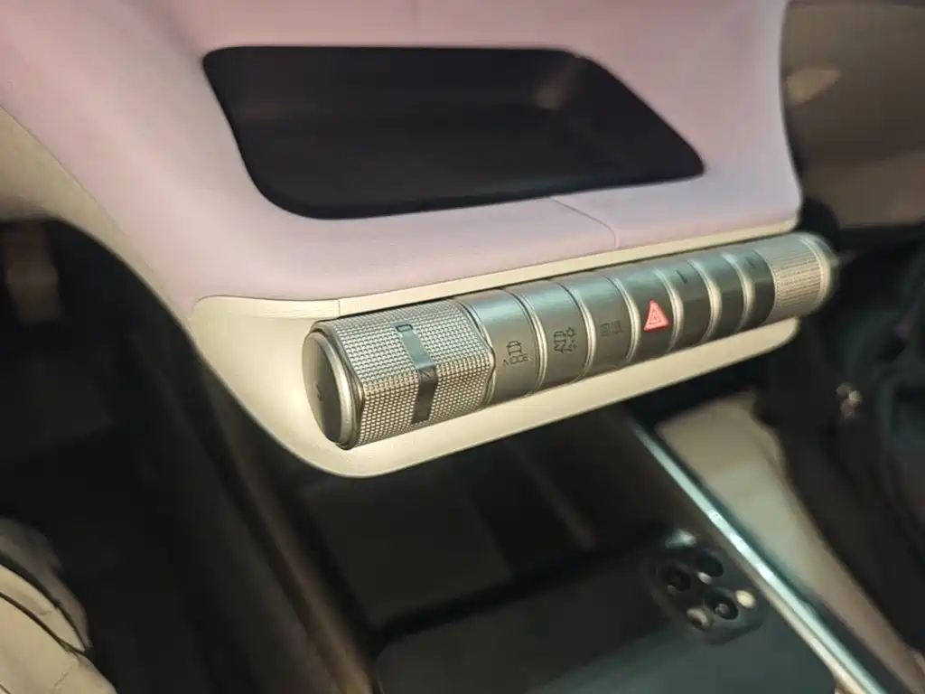 BYD Dolphin — миниатюра 14