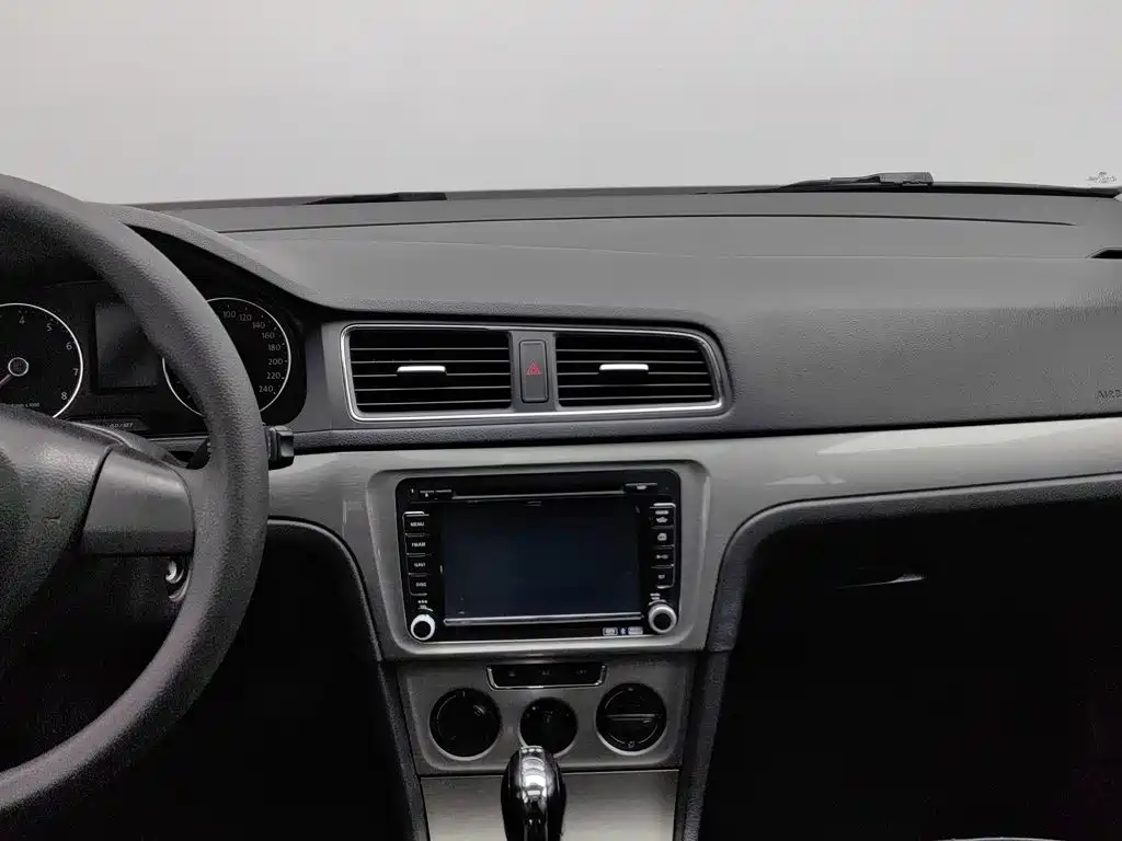 Volkswagen Lavida — миниатюра 12