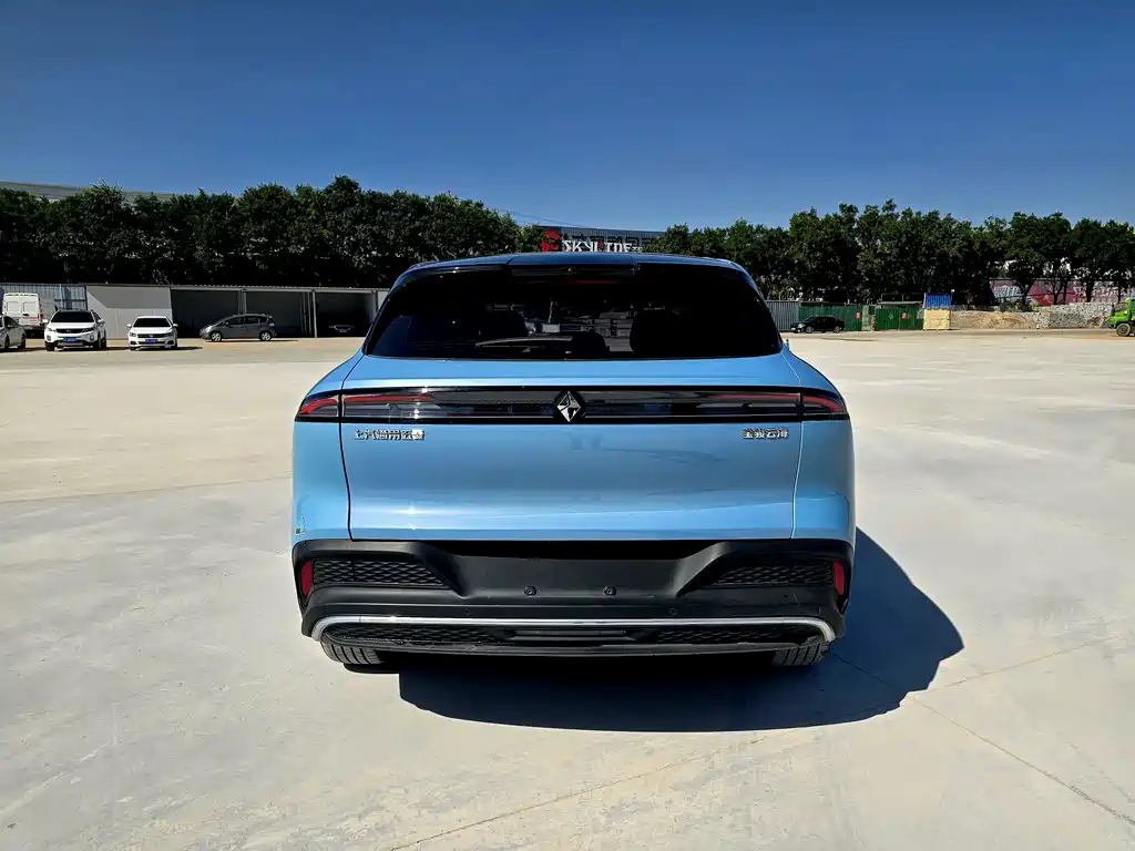 Baojun Yunhai — миниатюра 4