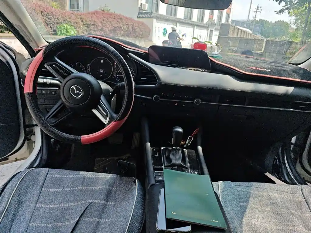 Mazda 3 Axela — миниатюра 5