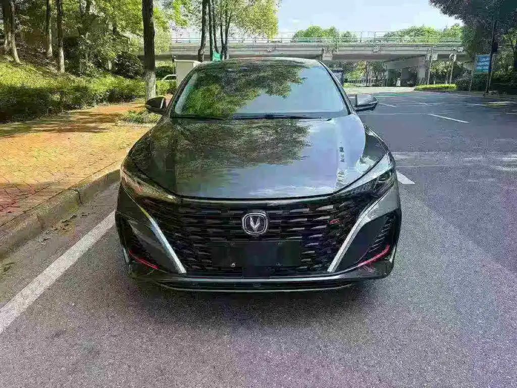 Changan Eado — миниатюра 2