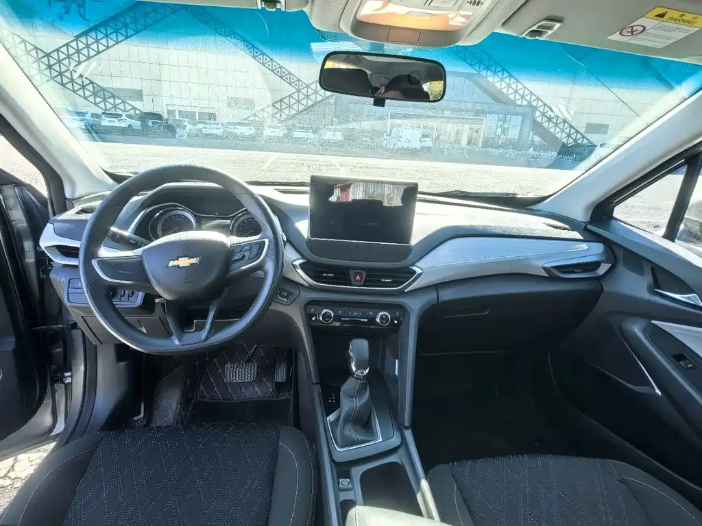 Chevrolet Volando — миниатюра 5