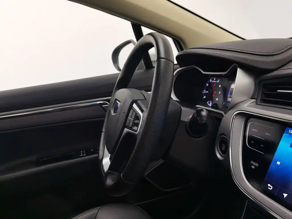 Geely Emgrand GS — миниатюра 22