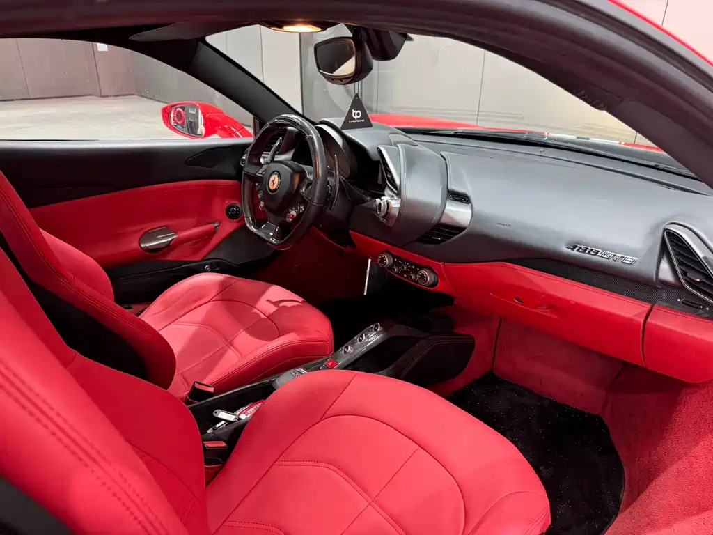 Ferrari 488 488 GTB, фото 9