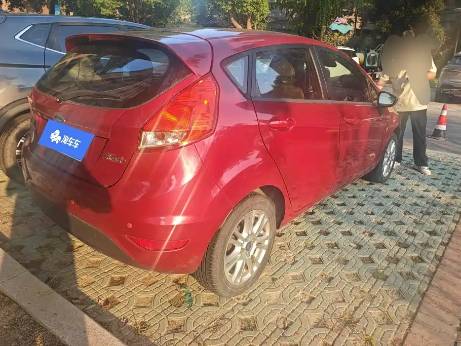 Ford Fiesta — миниатюра 2