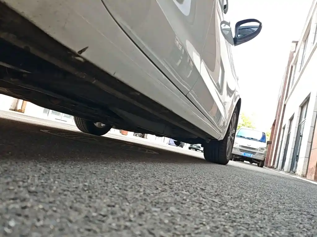 Buick Excelle — миниатюра 21