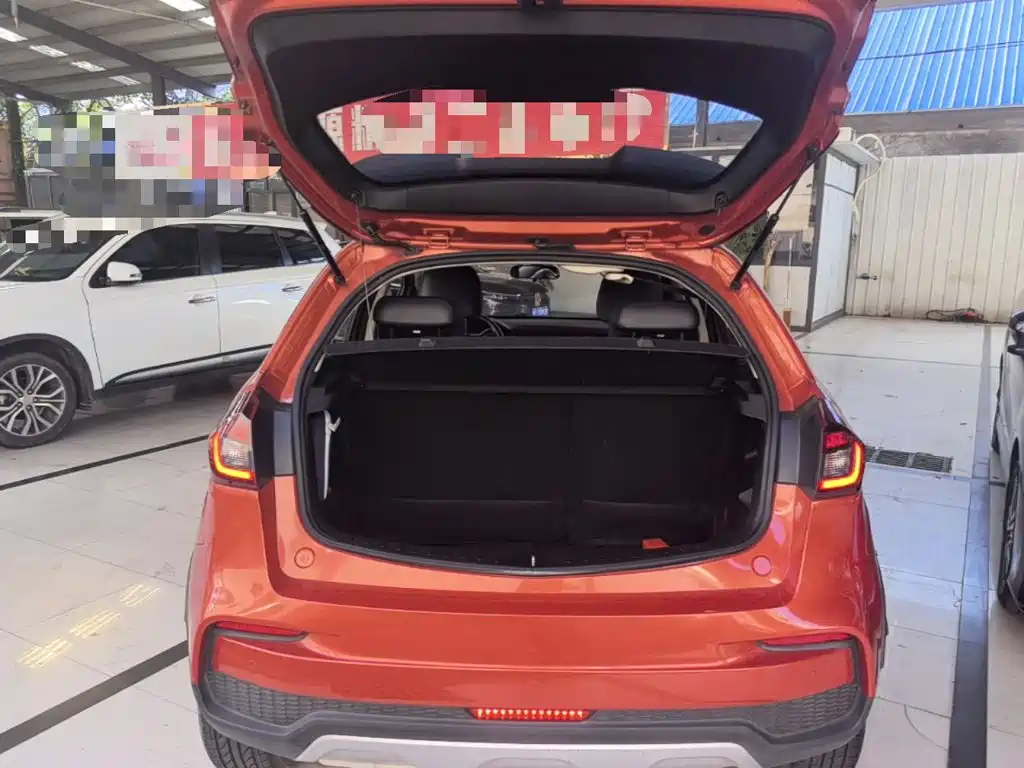 Geely Vision X3 — миниатюра 19