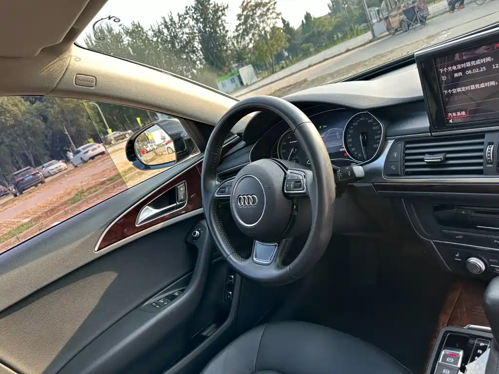 Audi A6L New Energy — миниатюра 18