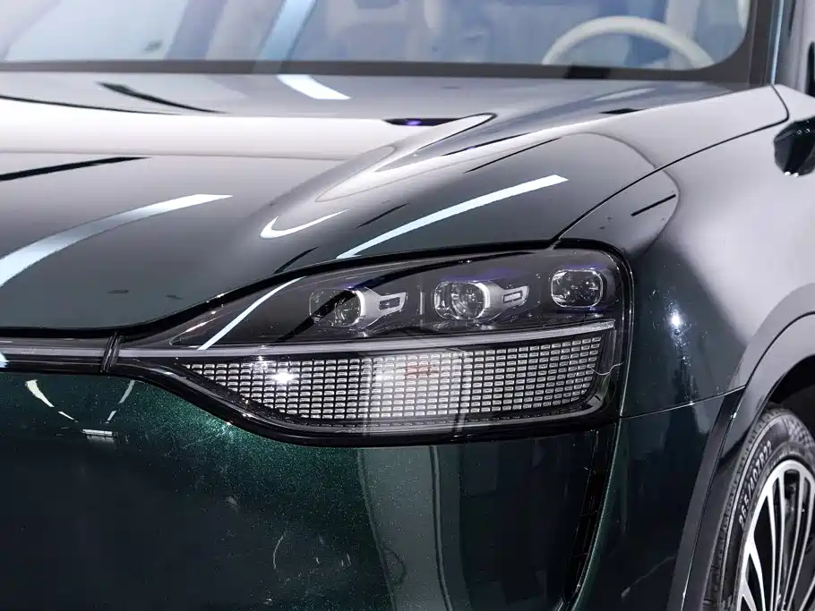AITO AITO M9 — миниатюра 10