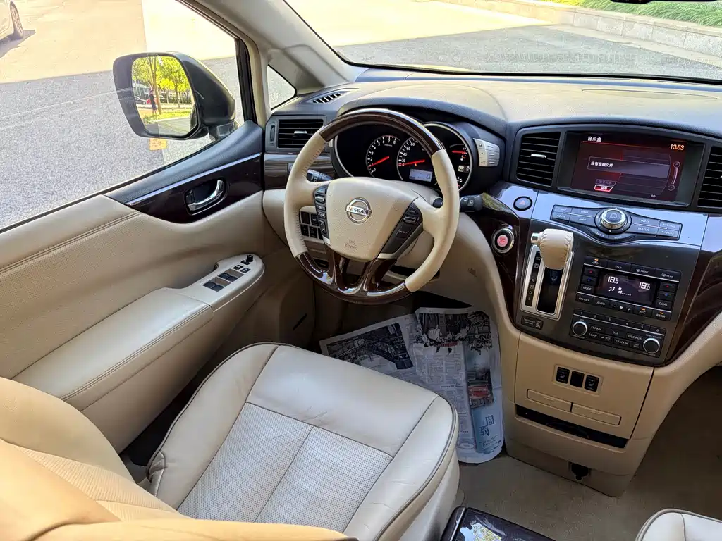 Nissan Quest — миниатюра 7