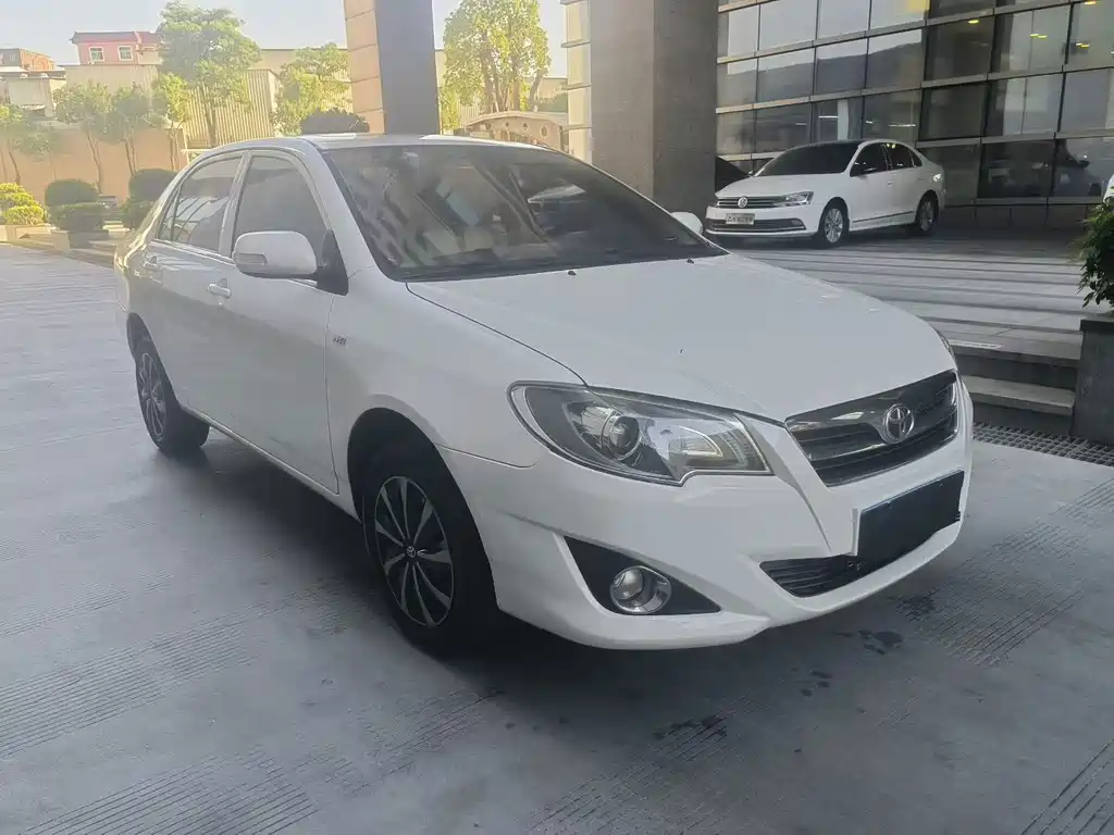 Toyota Corolla — миниатюра 3