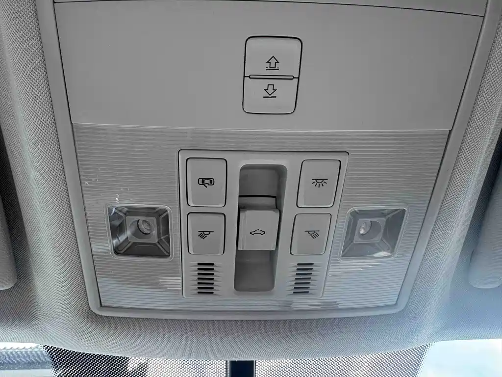 Volkswagen Tharu — миниатюра 13