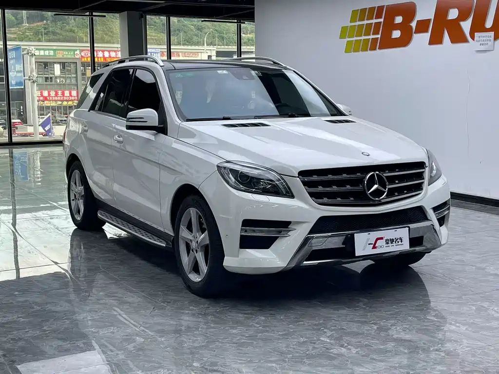 Mercedes-Benz M-Class — миниатюра 3