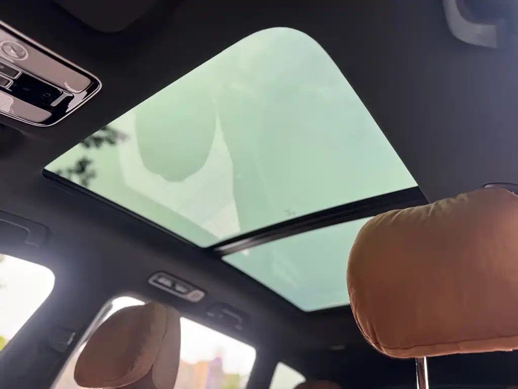 Li Auto Li ONE — миниатюра 8