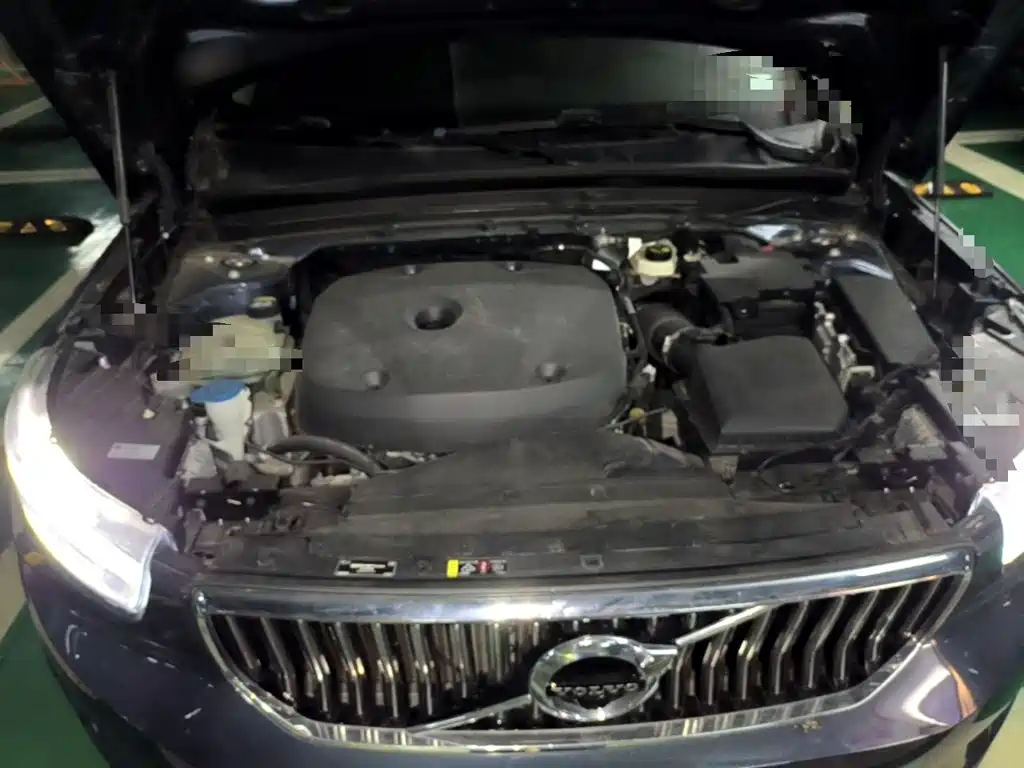 Volvo XC40 — миниатюра 21