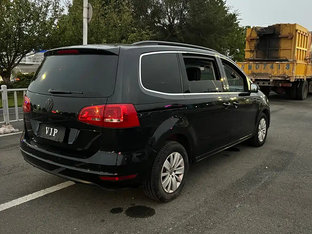 Volkswagen Sharan — миниатюра 13
