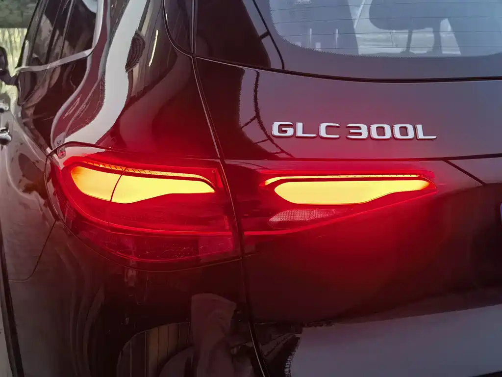 Mercedes-Benz GLC — миниатюра 18