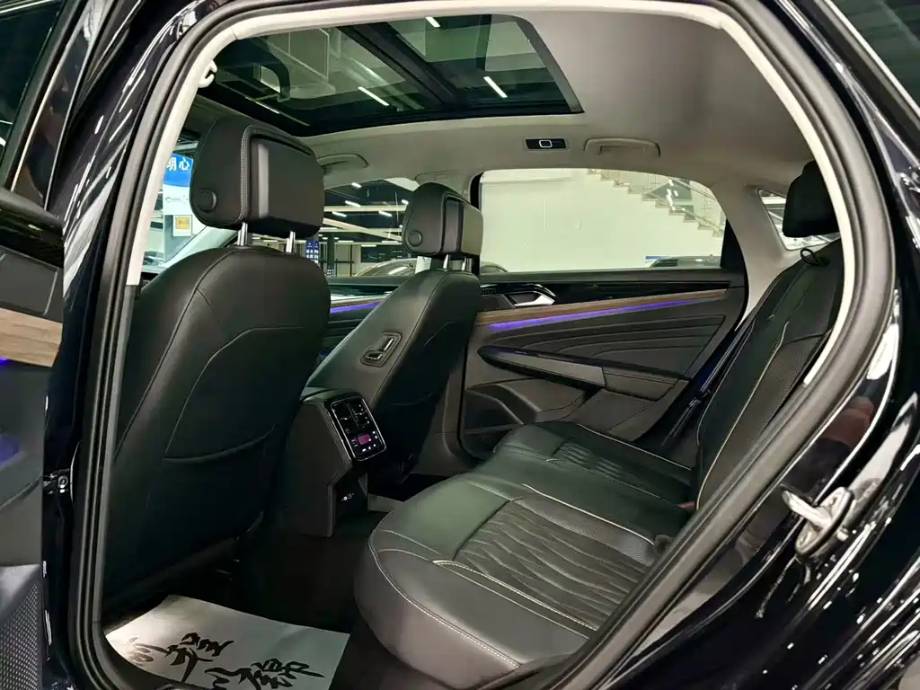 Volkswagen Passat — миниатюра 6