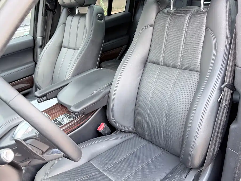 Land Rover Range Rover — миниатюра 30