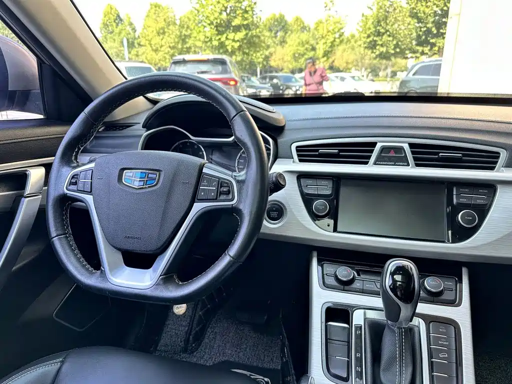 Geely Boyue — миниатюра 11