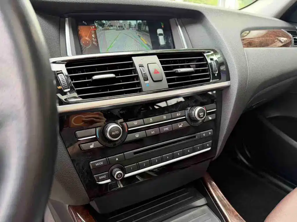 BMW X3 (Import) — миниатюра 14