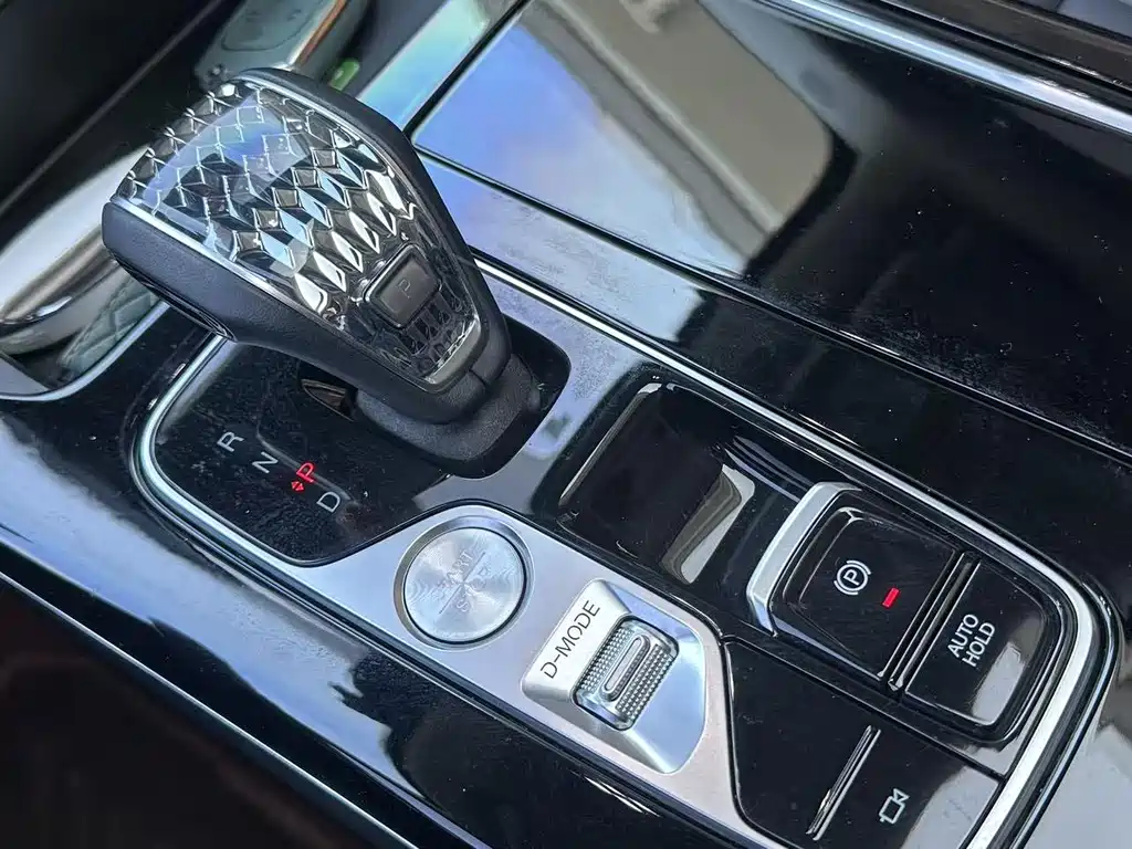 GAC Motor Trumpchi M8 — миниатюра 11