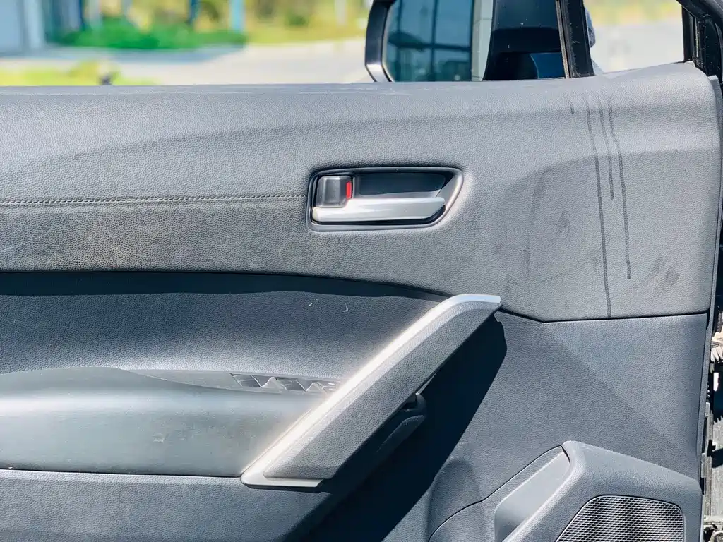 Toyota Frontlander — миниатюра 11