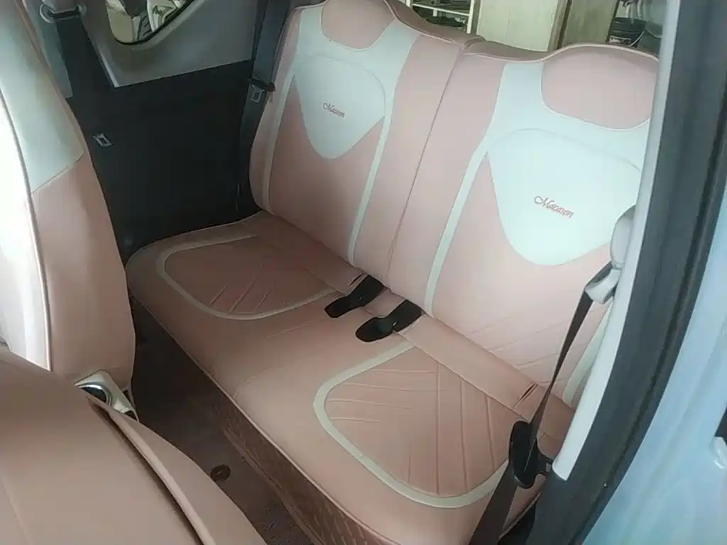 Wuling MINIEV — миниатюра 17