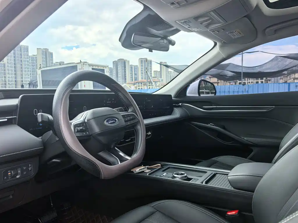 Ford Mondeo — миниатюра 8