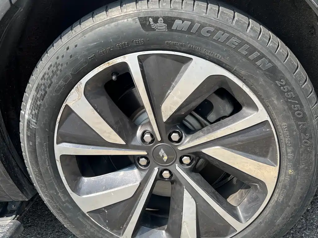 Li Auto Li ONE — миниатюра 17