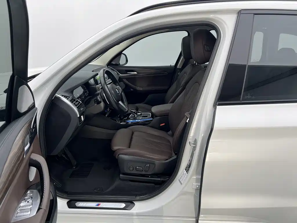 BMW X3 — миниатюра 4