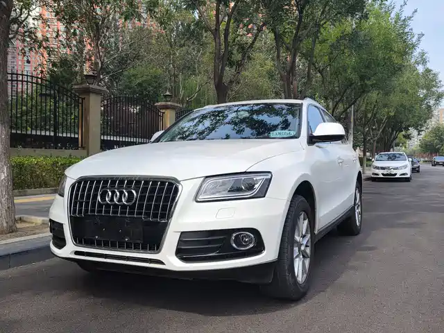 AUDI  Q5 2016