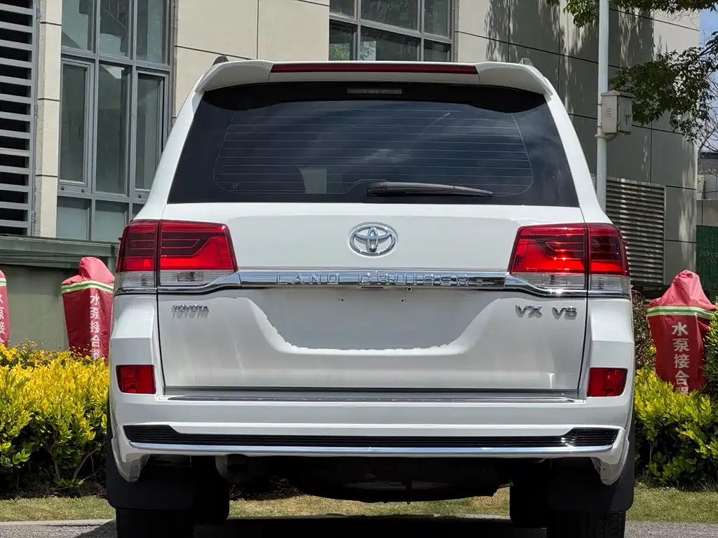 Toyota Land Cruiser 2012 4.0L AT VX
