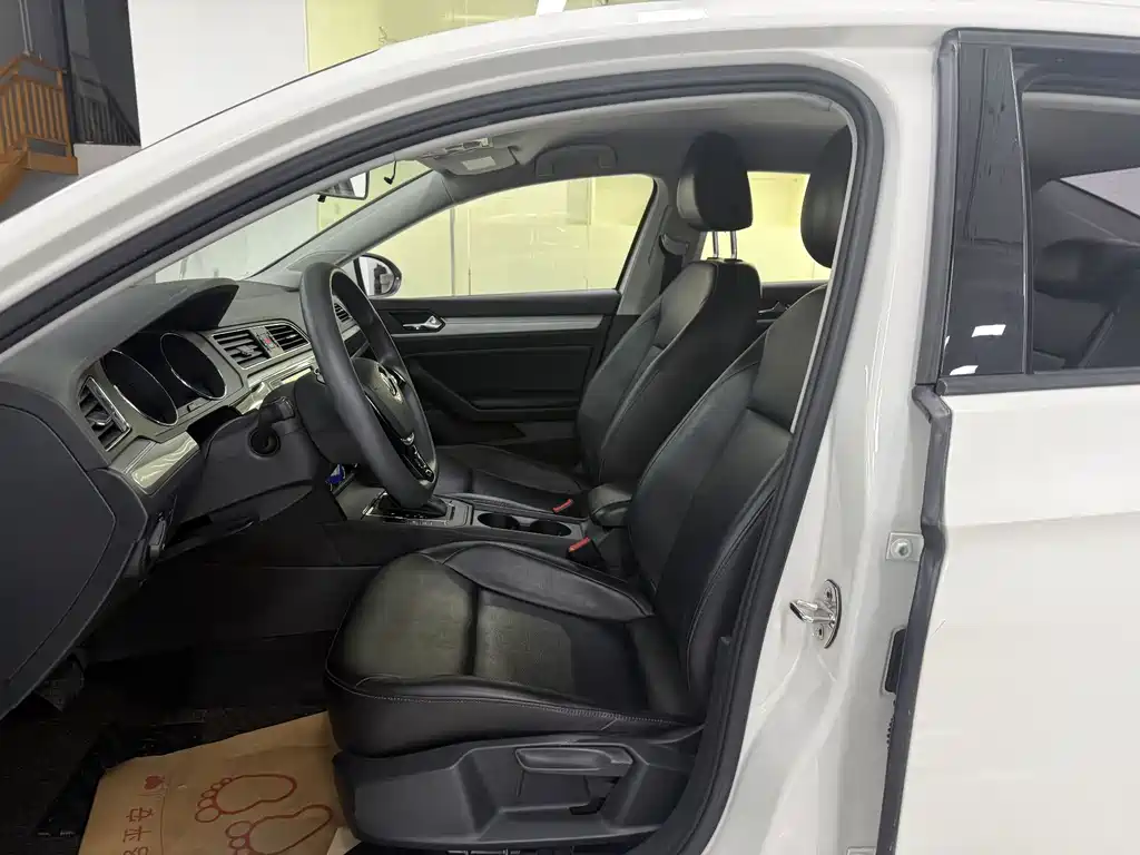 Volkswagen Lamando — миниатюра 11