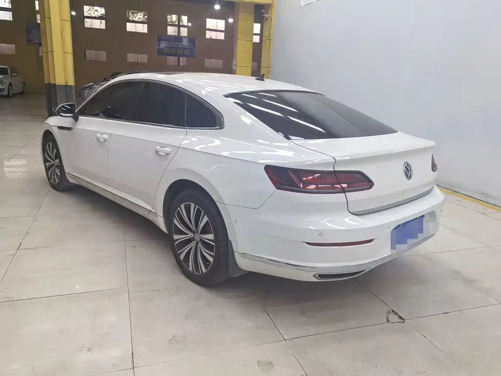 Volkswagen CC — миниатюра 9