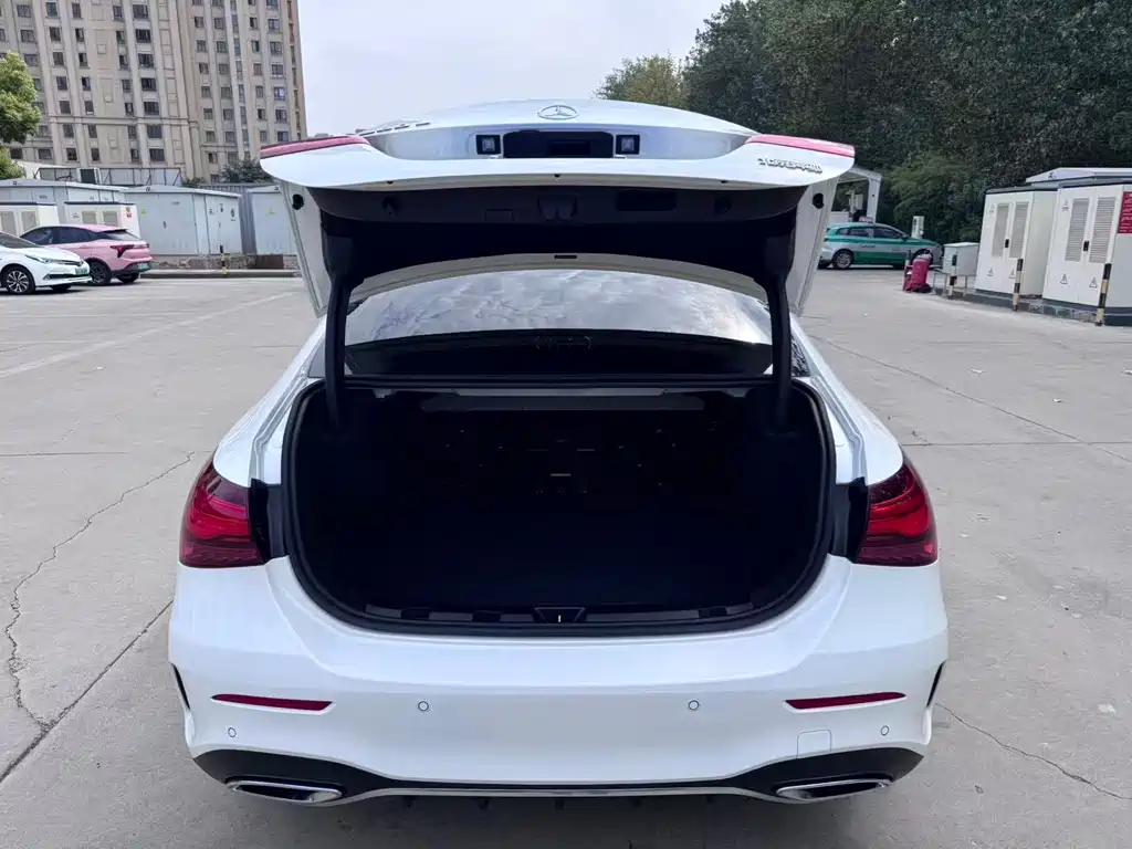 Mercedes-Benz A-Class — миниатюра 15