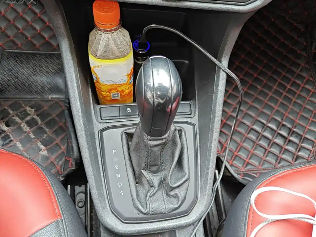 Volkswagen Santana — миниатюра 14